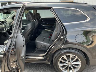 2019 Hyundai SANTA FE XL SE - Photo 11 - Terre Haute, IN 47804
