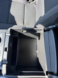 2017 Chevrolet Silverado 1500 LT - Photo 31 - Terre Haute, IN 47804