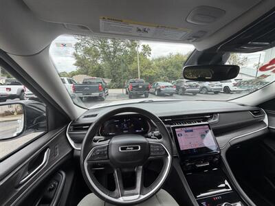2023 Jeep Grand Cherokee L Limited   - Photo 28 - Terre Haute, IN 47804