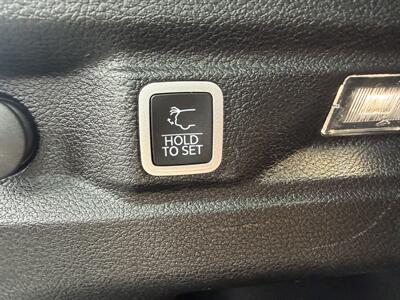 2023 Jeep Grand Cherokee L Limited   - Photo 15 - Terre Haute, IN 47804