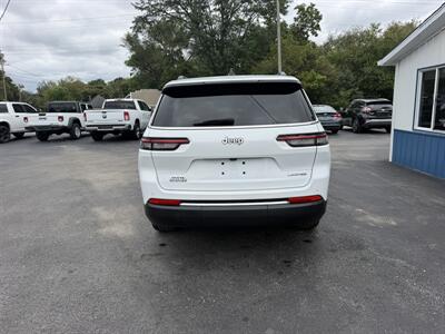 2023 Jeep Grand Cherokee L Limited   - Photo 4 - Terre Haute, IN 47804