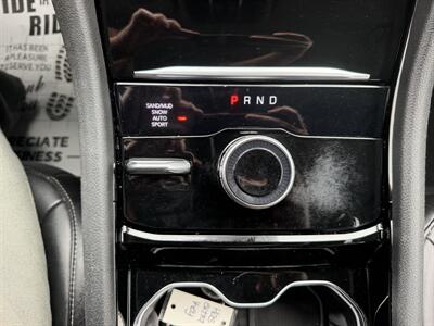 2023 Jeep Grand Cherokee L Limited   - Photo 38 - Terre Haute, IN 47804