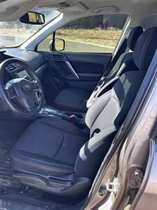 2016 Subaru Forester 2.5i   - Photo 6 - Albuquerque, NM 87123