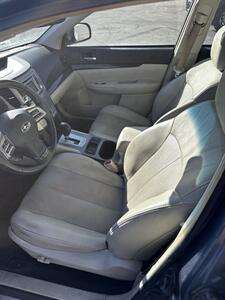 2013 Subaru Legacy 2.5i Limited   - Photo 6 - Albuquerque, NM 87123