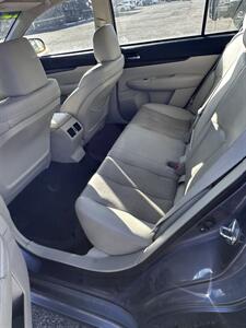 2013 Subaru Legacy 2.5i Limited   - Photo 7 - Albuquerque, NM 87123
