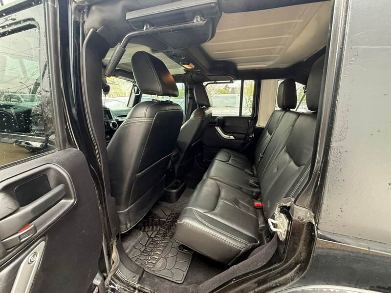 2015 Jeep Wrangler Unlimited Rubicon - Photo 16 - Edmonton, AB T5G 0N9