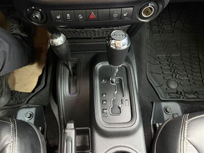 2015 Jeep Wrangler Unlimited Rubicon - Photo 13 - Edmonton, AB T5G 0N9