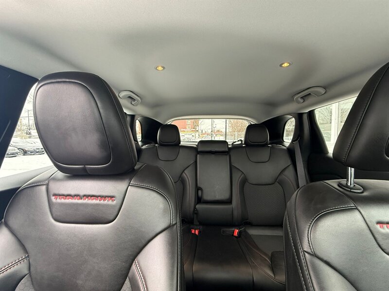 2021 Jeep Cherokee Trailhawk - Photo 19 - Edmonton, AB T6V 1H5