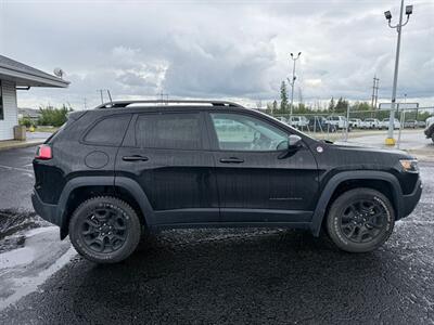 2021 Jeep Cherokee Trailhawk - Photo 8 - Edmonton, AB T6V 1H5