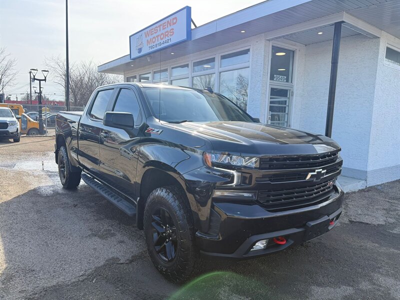 2022 Chevrolet Silverado 1500 Limited LT Trail Boss   - Photo 1 - Edmonton, AB T5G 0N9