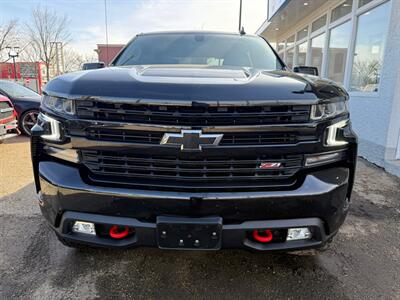 2022 Chevrolet Silverado 1500 Limited LT Trail Boss   - Photo 2 - Edmonton, AB T5G 0N9