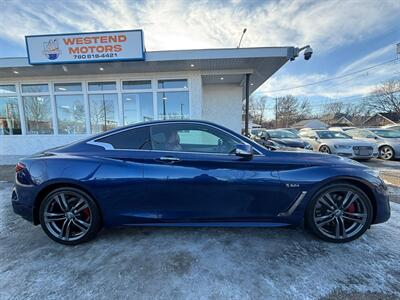 2017 INFINITI Q60 Red Sport 400   - Photo 8 - Edmonton, AB T5G 0N9
