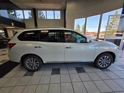 2015 Nissan Pathfinder SL V6   - Photo 8 - Calgery,  