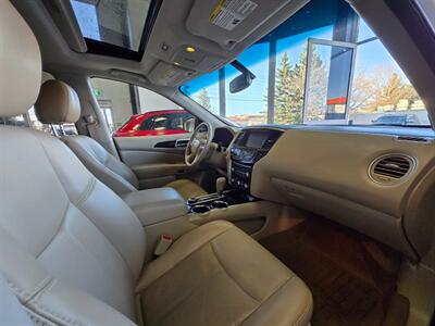 2015 Nissan Pathfinder SL V6   - Photo 16 - Calgery,  