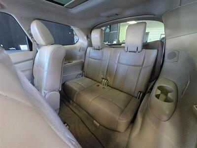 2015 Nissan Pathfinder SL V6   - Photo 15 - Calgery,  