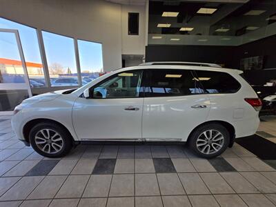 2015 Nissan Pathfinder SL V6   - Photo 4 - Calgery,  