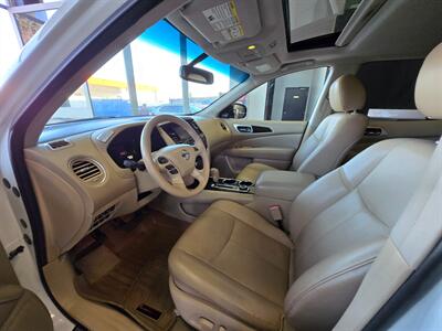 2015 Nissan Pathfinder SL V6   - Photo 13 - Calgery,  