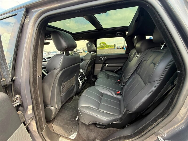 2017 Land Rover Range Rover Sport Supercharged Dynamic - Photo 16 - Edmonton, AB T6V 1H5