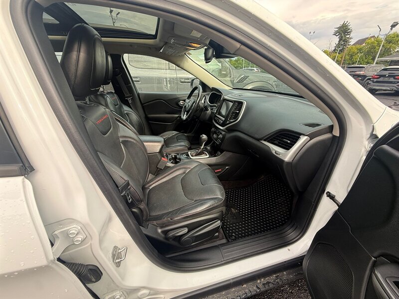 2016 Jeep Cherokee Trailhawk - Photo 17 - Edmonton, AB T6V 1H5
