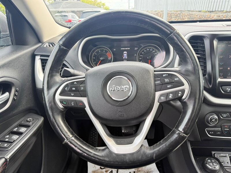 2016 Jeep Cherokee Trailhawk - Photo 9 - Edmonton, AB T6V 1H5