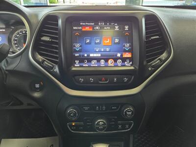 2016 Jeep Cherokee Trailhawk   - Photo 11 - Edmonton, AB T5S 2X1