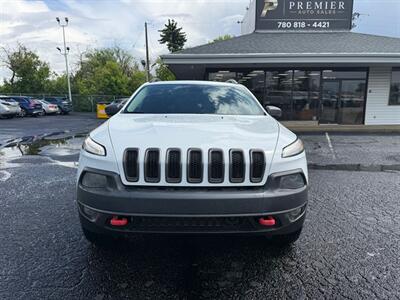2016 Jeep Cherokee Trailhawk - Photo 2 - Edmonton, AB T6V 1H5