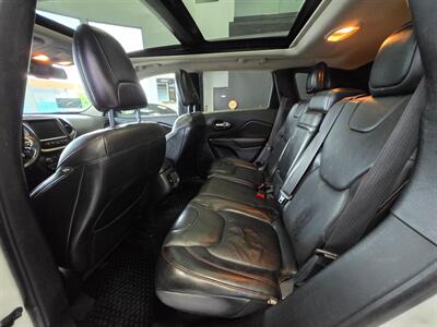 2016 Jeep Cherokee Trailhawk   - Photo 16 - Edmonton, AB T5S 2X1