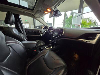 2016 Jeep Cherokee Trailhawk   - Photo 17 - Edmonton, AB T5S 2X1