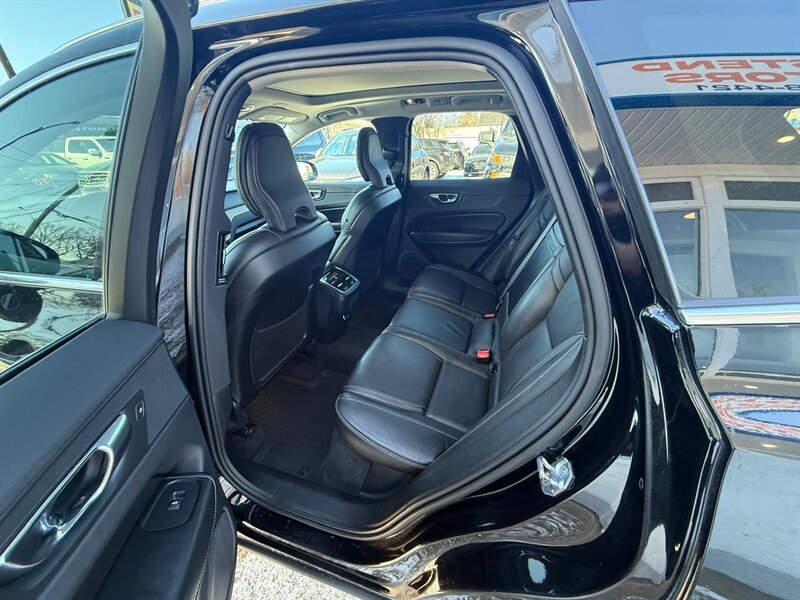 2019 Volvo XC60 T6 Inscription - Photo 16 - Edmonton, AB T5G 0N9