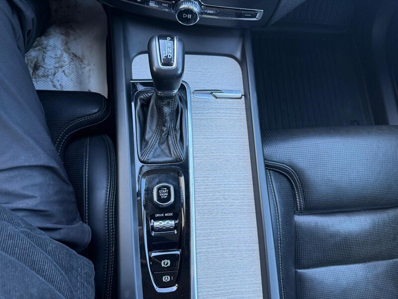 2019 Volvo XC60 T6 Inscription - Photo 13 - Edmonton, AB T5G 0N9