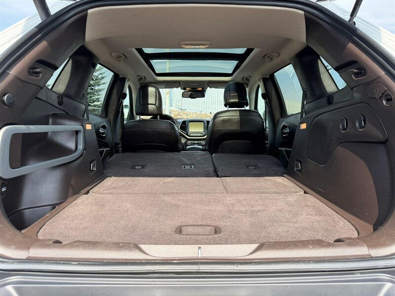 2018 Jeep Cherokee Trailhawk - Photo 13 - Edmonton, AB T6V 1H5