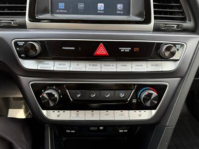 2019 Hyundai SONATA Essential - Photo 12 - Edmonton, AB T5G 0N9