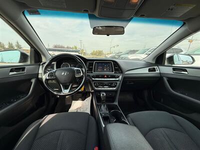 2019 Hyundai SONATA Essential - Photo 13 - Edmonton, AB T5G 0N9