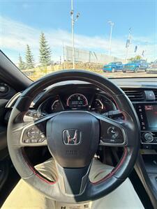 2017 Honda Civic Si - Photo 8 - Edmonton, AB T6V 1H5