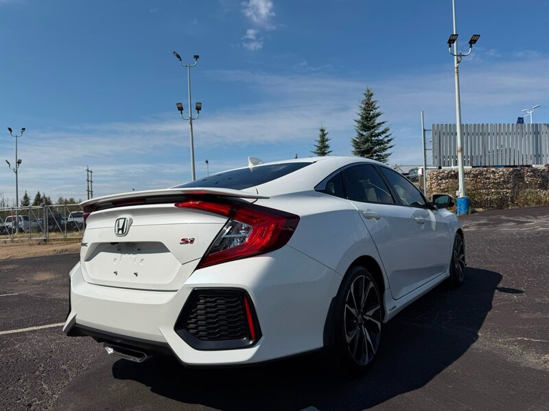 2017 Honda Civic Si - Photo 7 - Edmonton, AB T6V 1H5