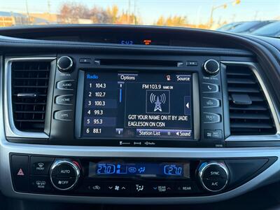 2016 Toyota Highlander XLE   - Photo 11 - Edmonton, AB T5S 2X1