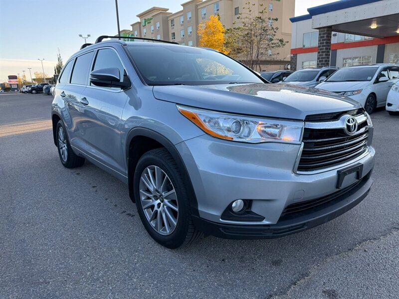 2016 Toyota Highlander XLE - Photo 1 - Edmonton, AB T5S 2X1