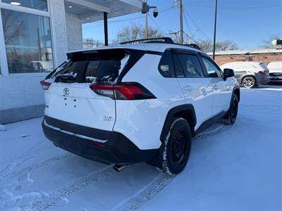 2020 Toyota RAV4 XLE   - Photo 7 - Edmonton, AB T5G 0N9