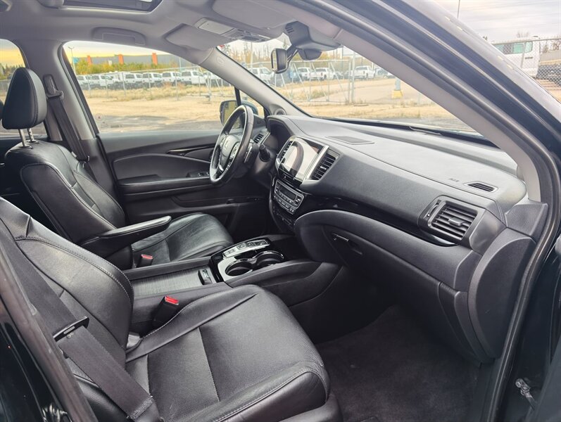 2018 Honda Pilot Touring - Photo 12 - Edmonton, AB T6V 1H5