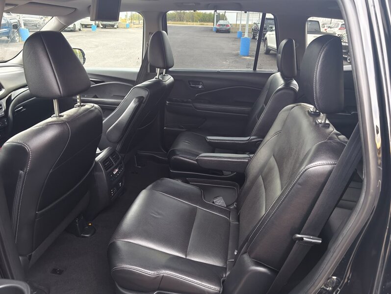 2018 Honda Pilot Touring - Photo 13 - Edmonton, AB T6V 1H5