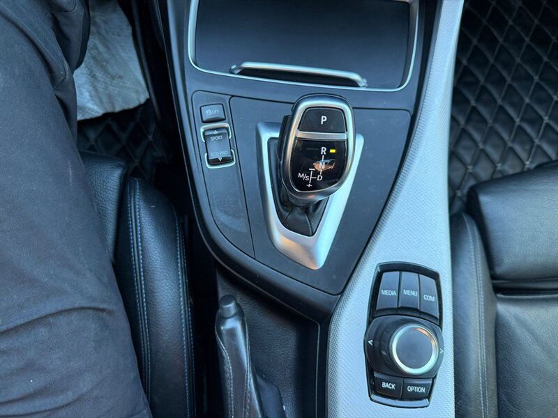 2018 BMW 2 Series M240i xDrive - Photo 13 - Edmonton, AB T5G 0N9