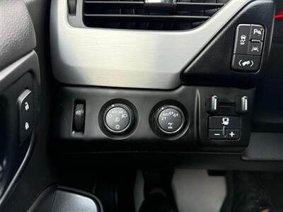 2017 GMC Yukon XL SLE   - Photo 12 - Edmonton, AB T5G 0N9
