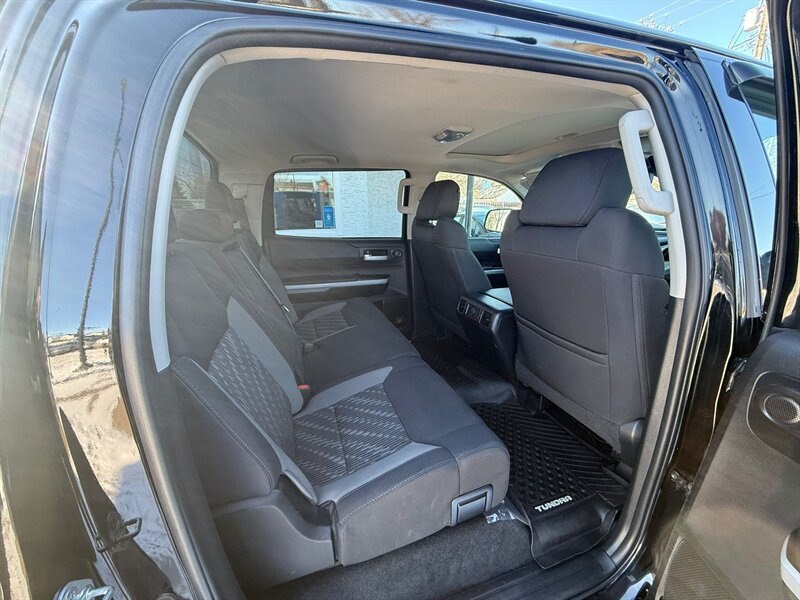 2018 Toyota Tundra SR5 - Photo 17 - Edmonton, AB T5G 0N9