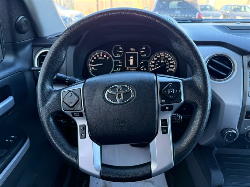 2018 Toyota Tundra SR5 - Photo 9 - Edmonton, AB T5G 0N9