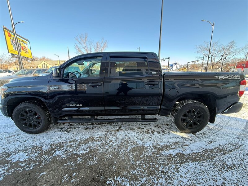 2018 Toyota Tundra SR5 - Photo 4 - Edmonton, AB T5G 0N9