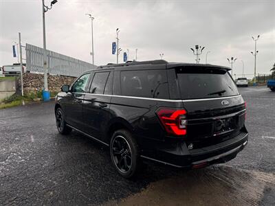 2022 Ford Expedition MAX Limited   - Photo 5 - Edmonton, AB T6V 1H5