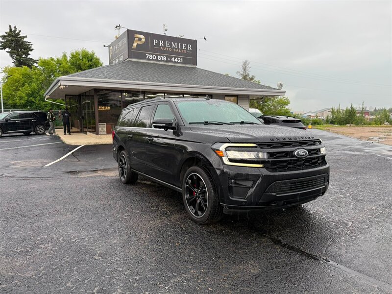 2022 Ford Expedition MAX Limited   - Photo 1 - Edmonton, AB T6V 1H5