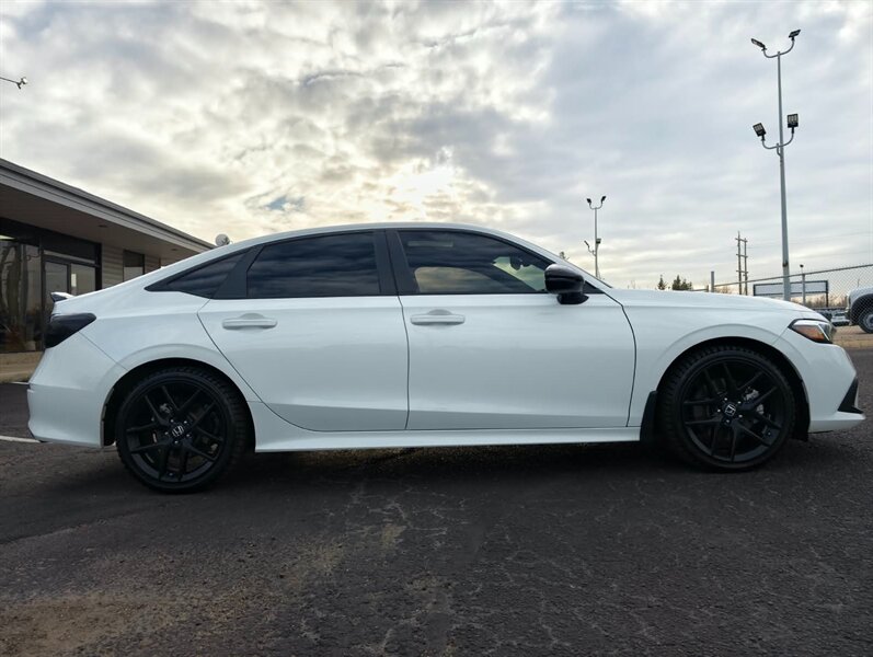 2022 Honda Civic Si - Photo 3 - Edmonton, AB T6V 1H5