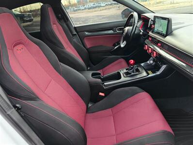 2022 Honda Civic Si - Photo 11 - Edmonton, AB T6V 1H5
