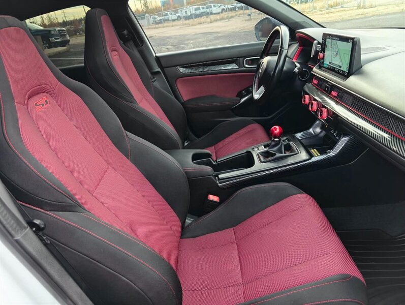 2022 Honda Civic Si - Photo 11 - Edmonton, AB T6V 1H5